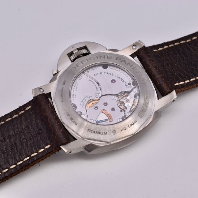 Panerai Luminor 1950 PAM00368 Image 4